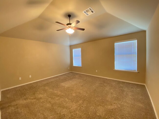 Building Photo - 812 Liberty Mesa Ct