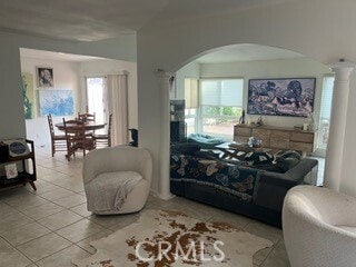 Building Photo - 2287 Levante St