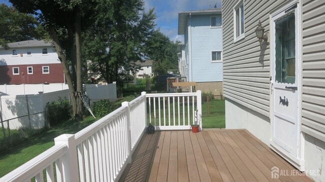 Building Photo - 12 Van Buren Ave