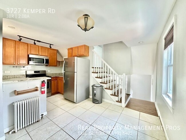 Building Photo - 3727 S Kemper Rd