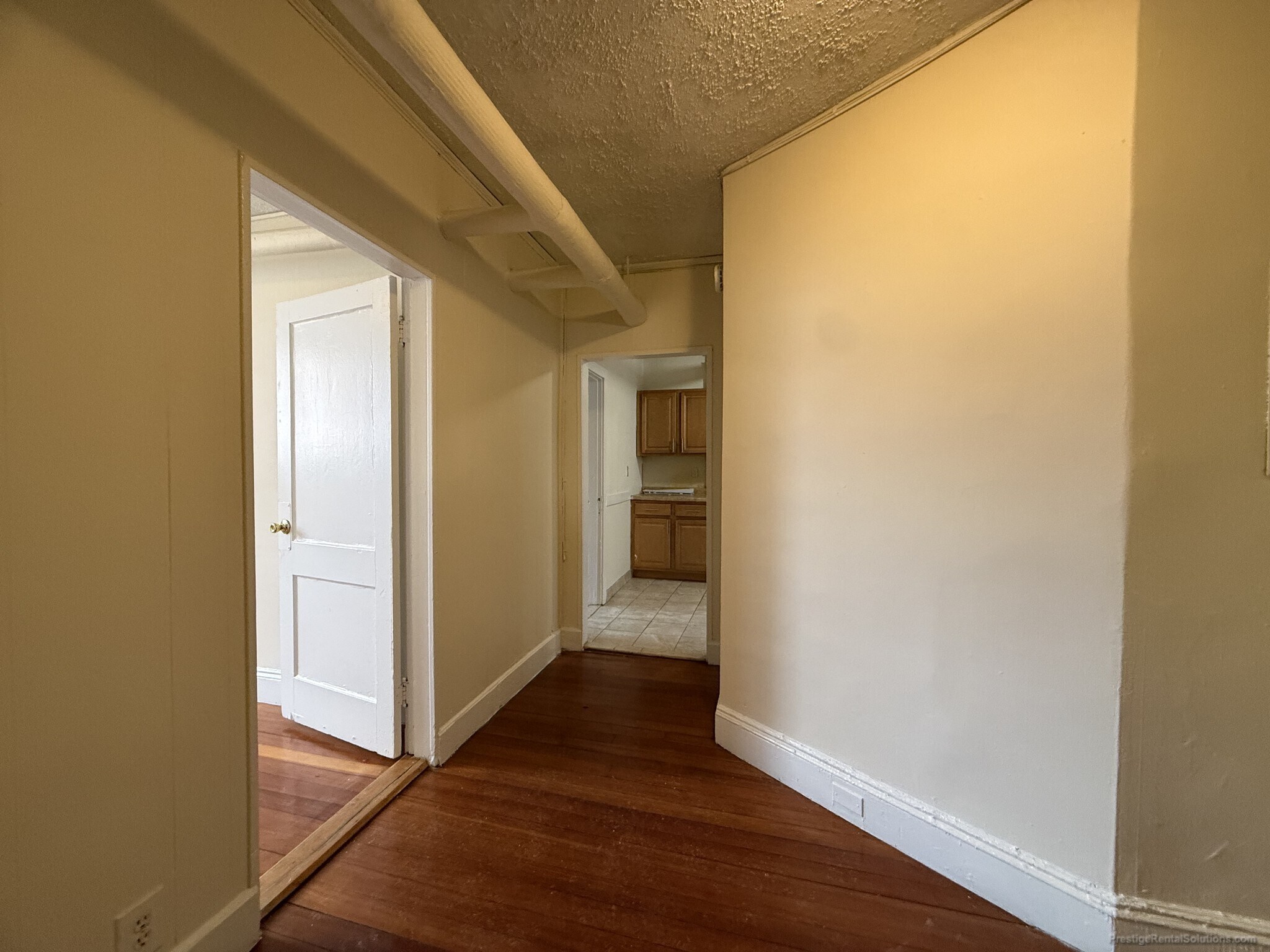 Building Photo - 528 Cambridge St