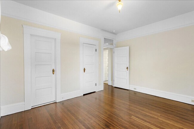 Building Photo - 1416-1418 Willow St