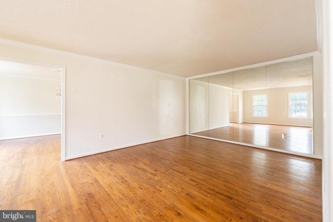 Building Photo - 6503 Deidre Terrace