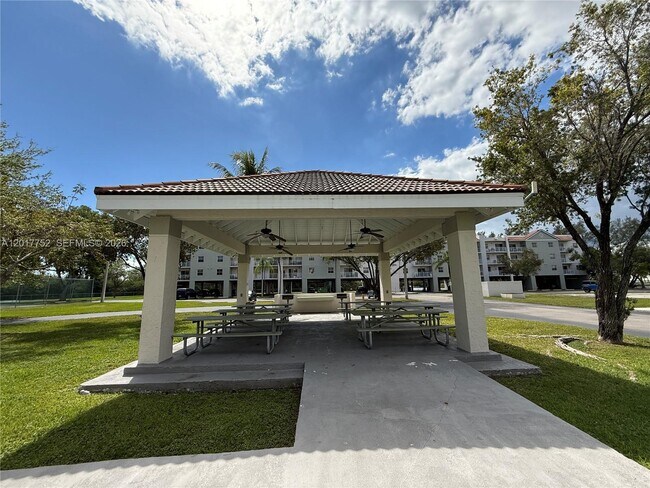 Building Photo - 8260 SW 210th St