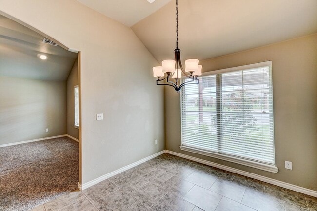 Building Photo - 5700 Goldfinger Rd