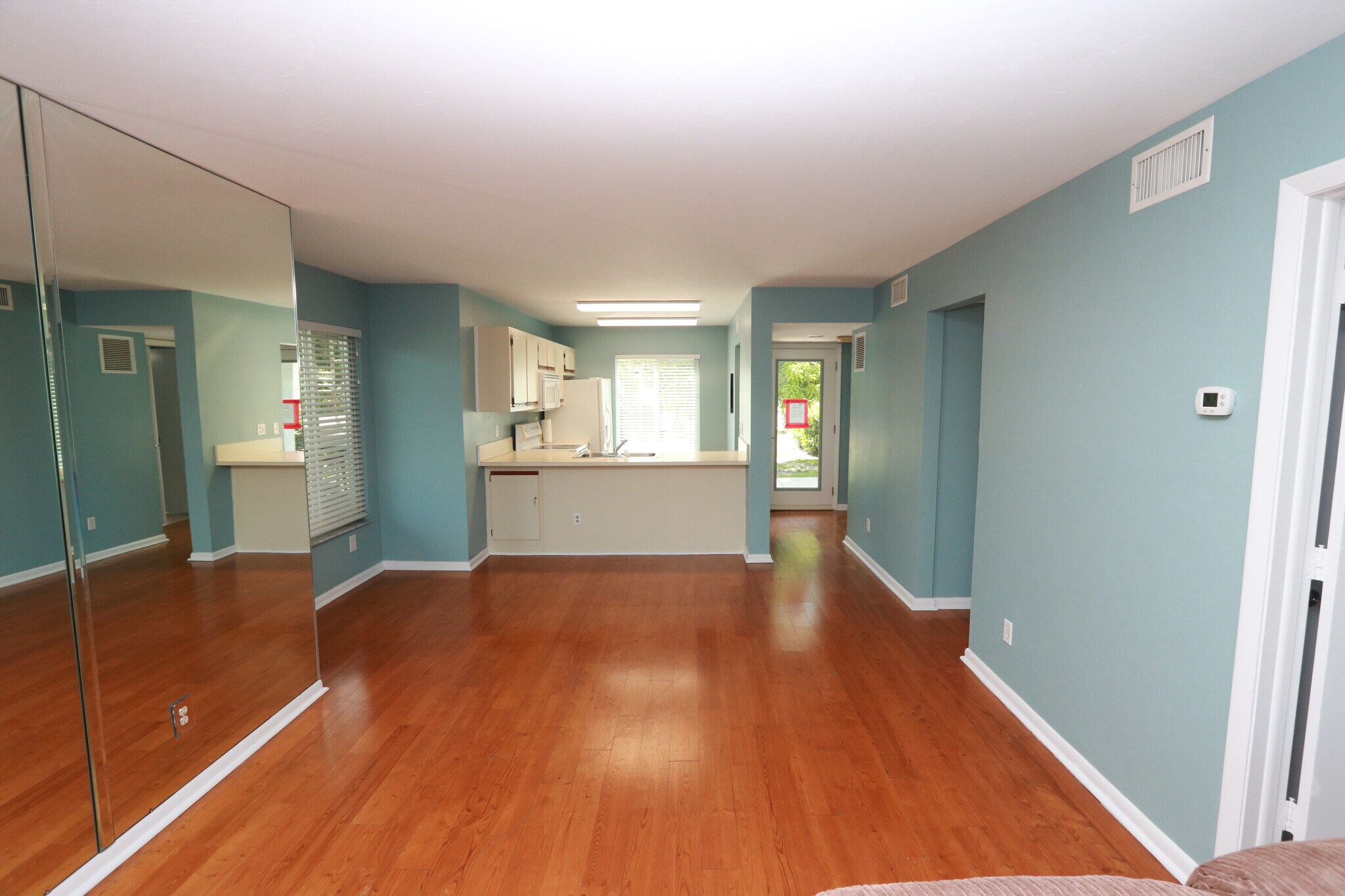 Building Photo - 2207 San Marco Rd