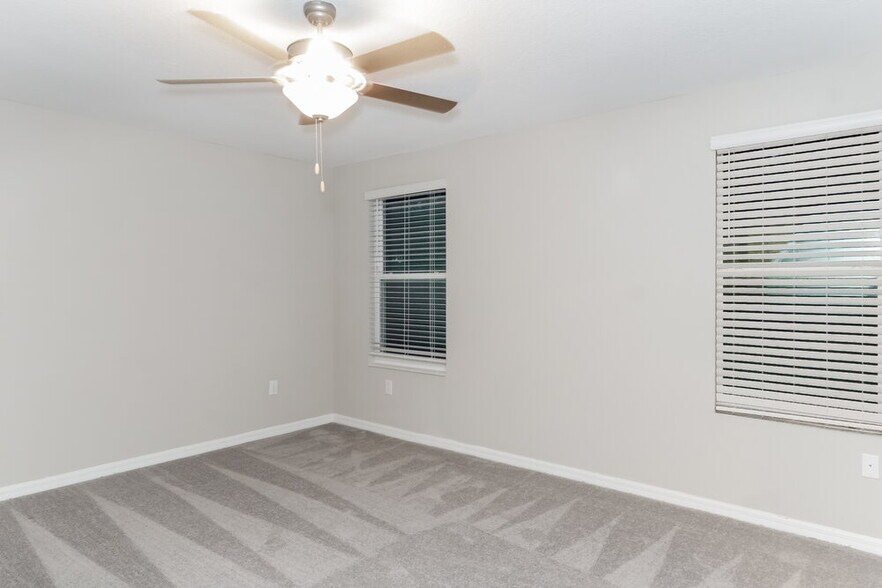 Building Photo - 7314 Spring Snowflake Ave