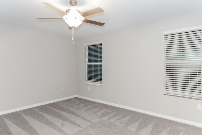 Building Photo - 7314 Spring Snowflake Ave