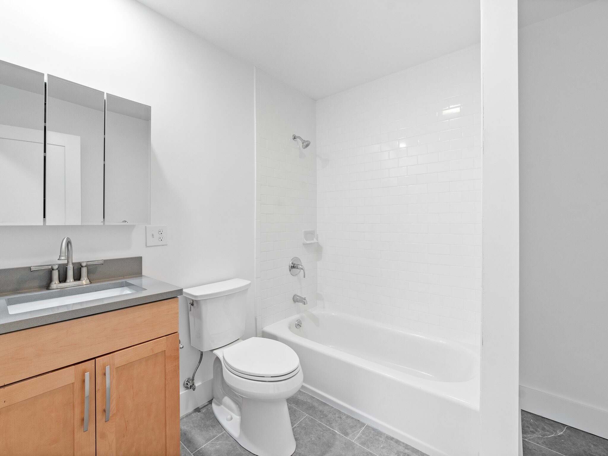 Building Photo - 140 Prospect St