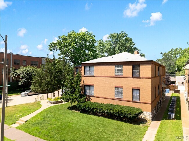 Building Photo - 4931 Jamieson Ave