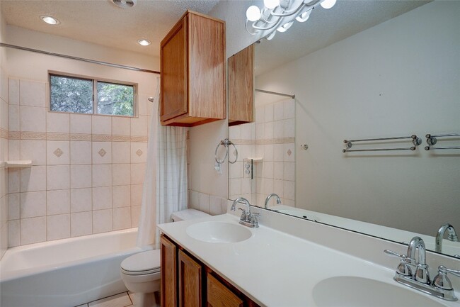 Building Photo - 7604 Napier Trail
