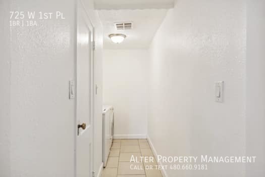 Building Photo - **1 Bed / 1 Bath Apartment Near Downtown M...