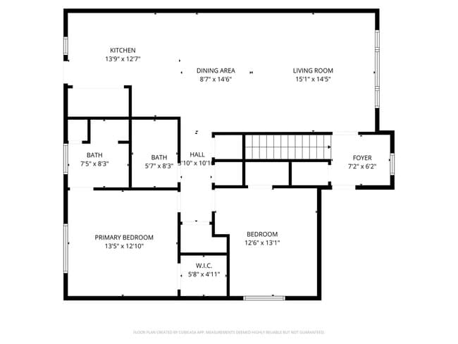 Building Photo - Private End-Unit Townhome with Walkout Basement