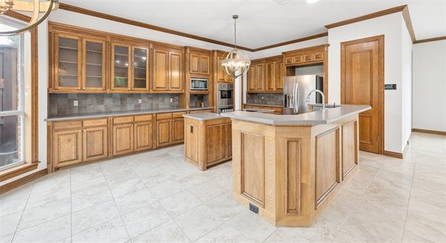 Building Photo - 712 Castle Creek Dr