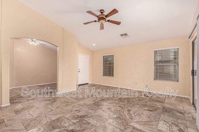 Building Photo - 33782 N Mercedes Dr