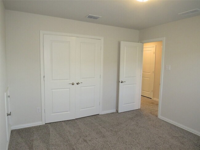 Building Photo - 3416 Chasemoor Dr