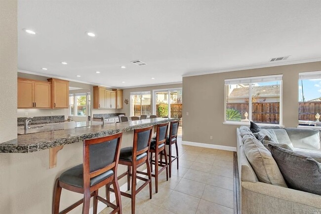 Building Photo - 107 Brighton Cir