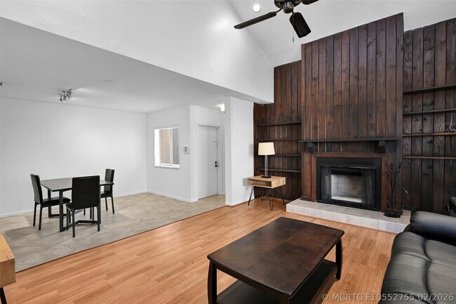 Building Photo - 4011 Coral Springs Dr