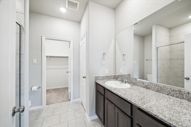 Building Photo - 25830 Northpark Pine Dr
