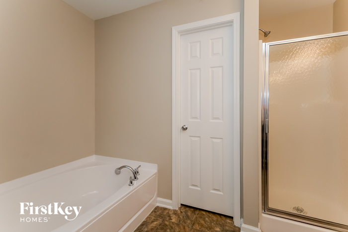 Building Photo - 2929 Cherrybark Dr