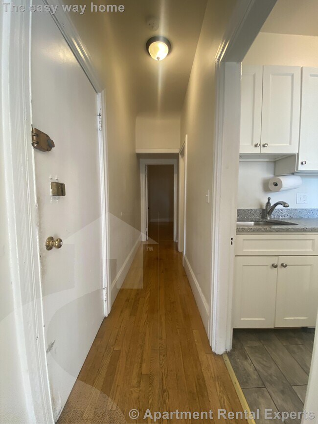 Building Photo - 891 Massachusetts Ave