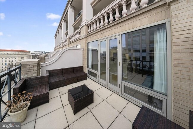 Building Photo - 701 Pennsylvania Ave NW