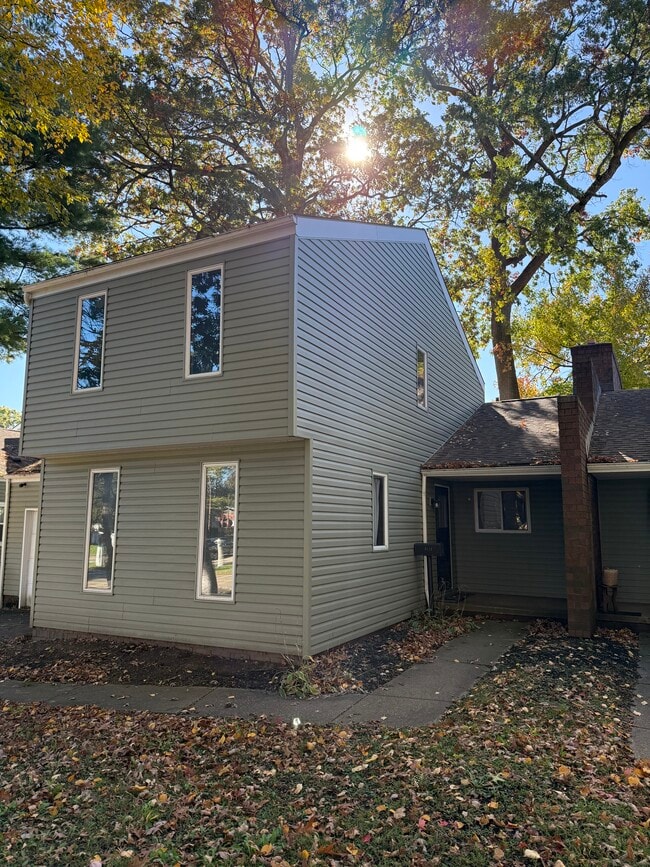 Building Photo - 3112 20th St NW