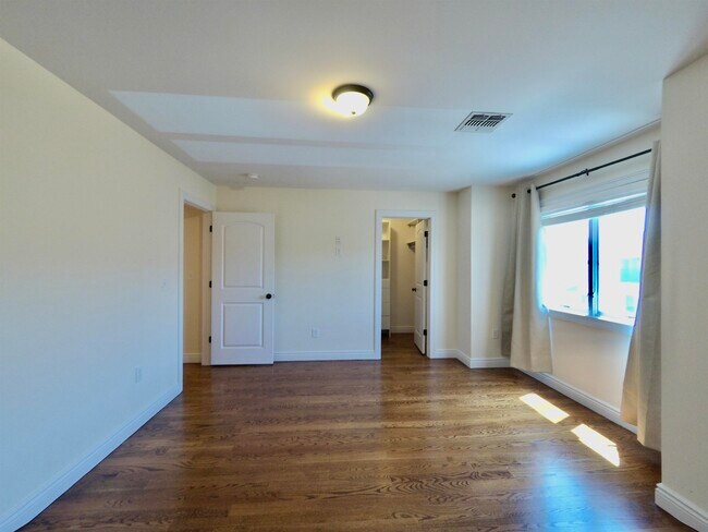 Building Photo - 25 Jacob's Landing Way