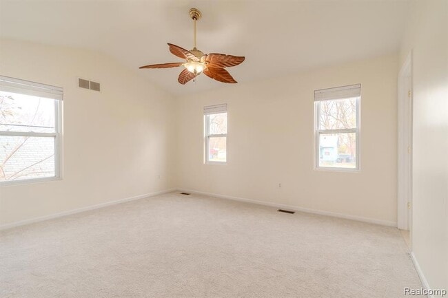 Building Photo - 27365 Park Ct