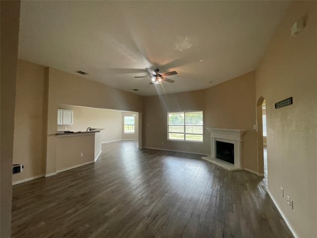 Building Photo - 306 Packer Dr