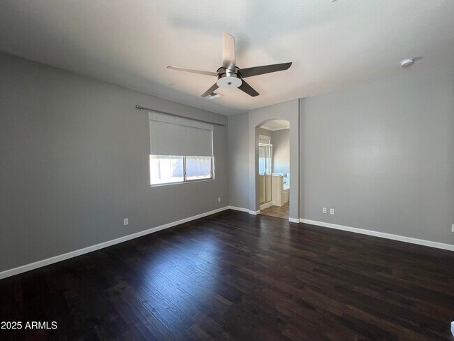 Building Photo - 6729 S Pewter Way