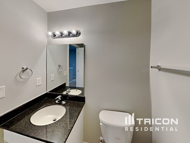 Building Photo - 543 Silver Spoon Ln