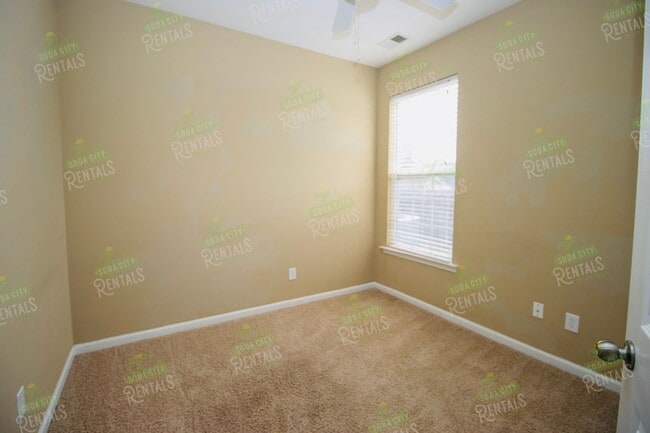 Building Photo - Stunning 4BR/3BA Home in Heritage Farms –  Ready to move-in!