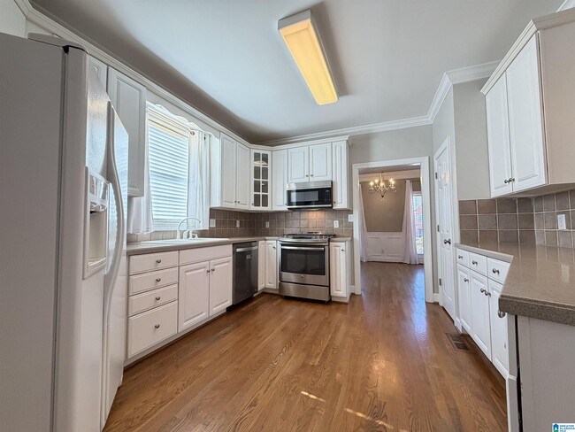 Building Photo - 6373 Legacy Ln