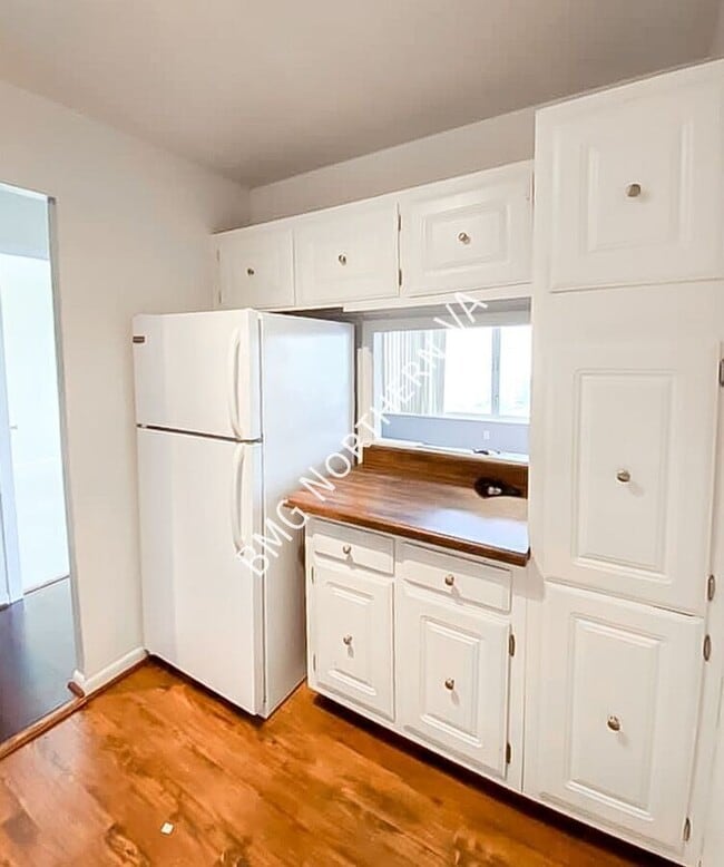 Building Photo - 5340 Holmes Run Pkwy