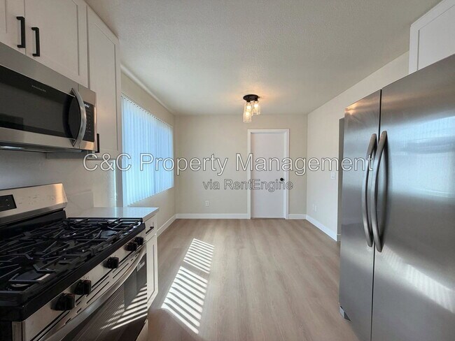 Building Photo - 855 9th St