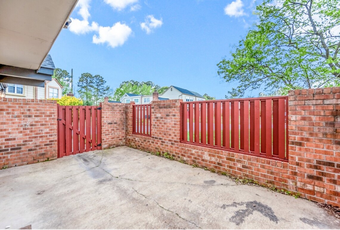 Building Photo - 4370 Gadwall Pl