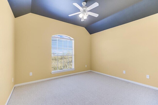 Building Photo - 7301 Fabion Dr