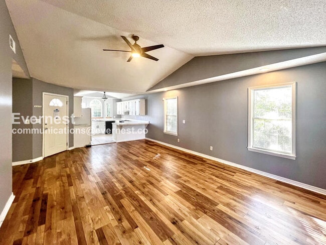 Building Photo - 6 Joel Ln