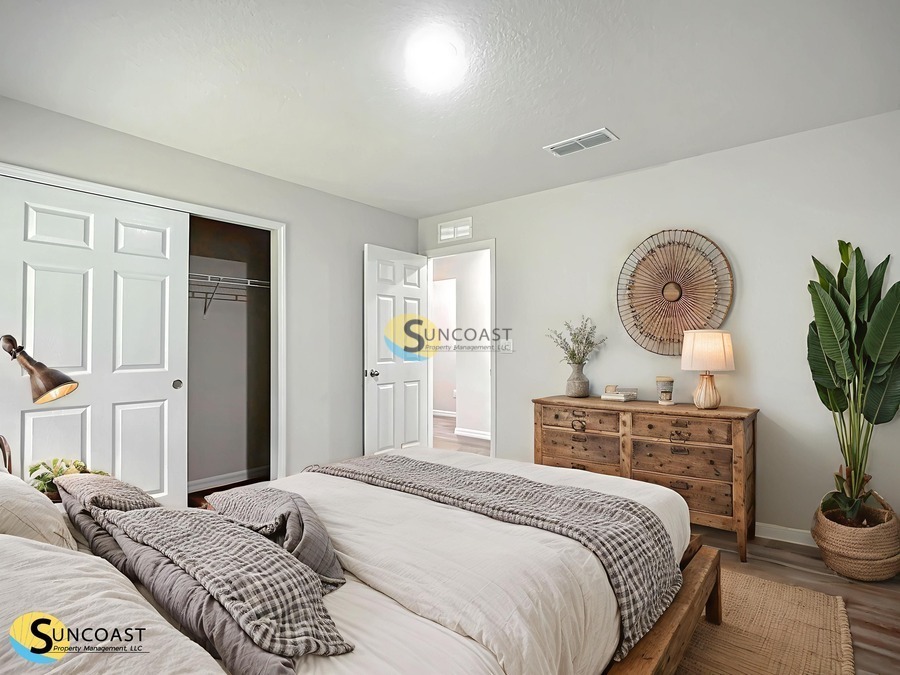 Building Photo - 61 Rose Dr