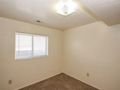 Building Photo - 863 W 530 S