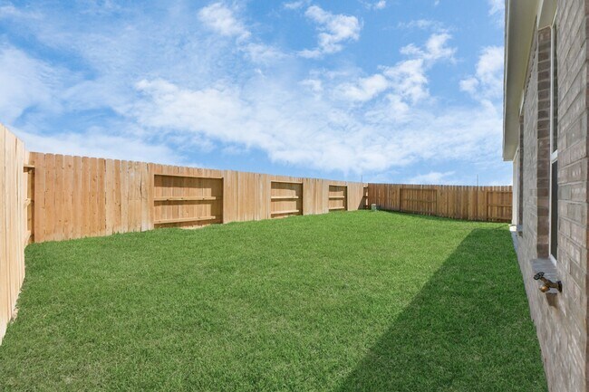Building Photo - 16310 Texas Flatland Way