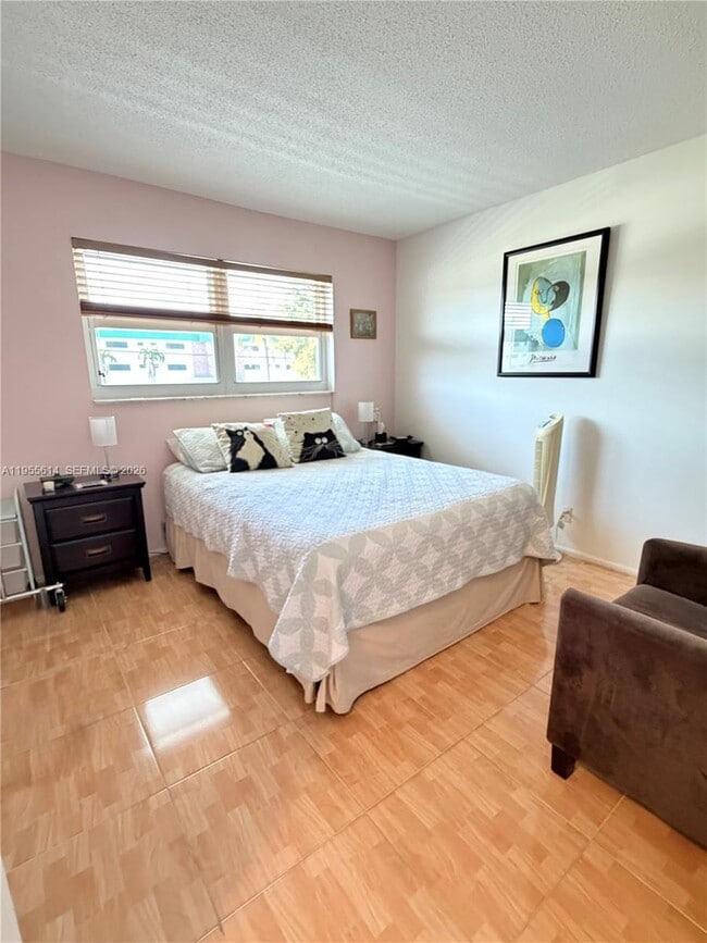 Building Photo - 1425 Atlantic Shores Blvd