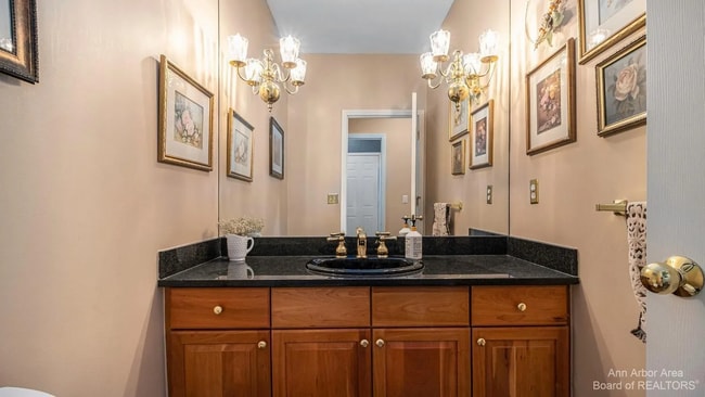 Building Photo - 50145 Tottenham Ct