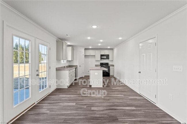 Building Photo - 1 Arcola Ct