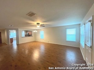 Building Photo - 1317 Wagon Wheel