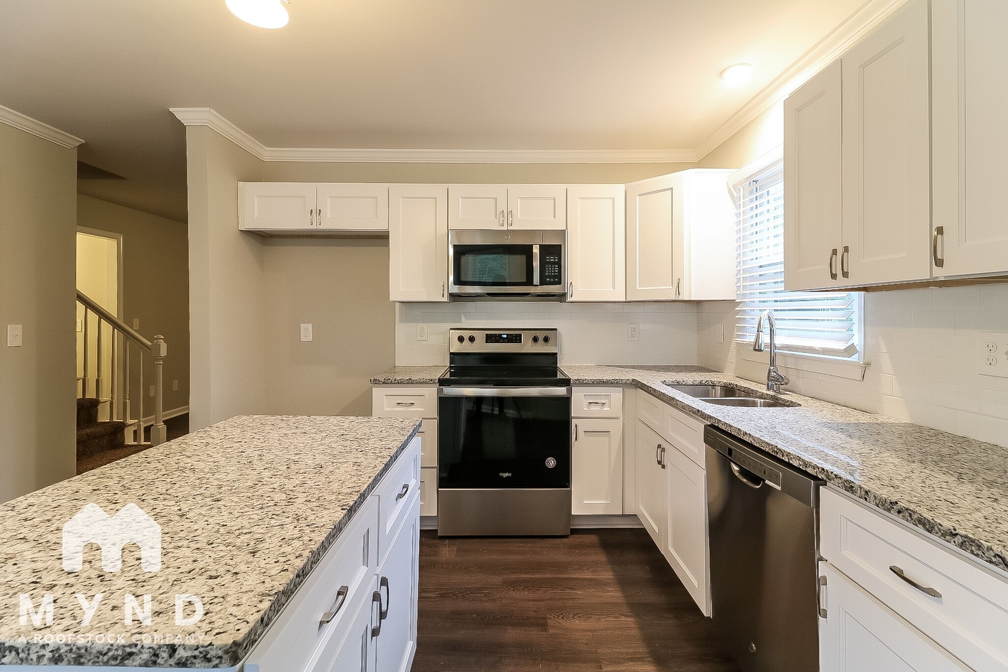 Building Photo - 5037 Huntingcreek Dr