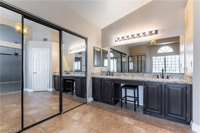 Building Photo - 10028 Sail Landing Ct