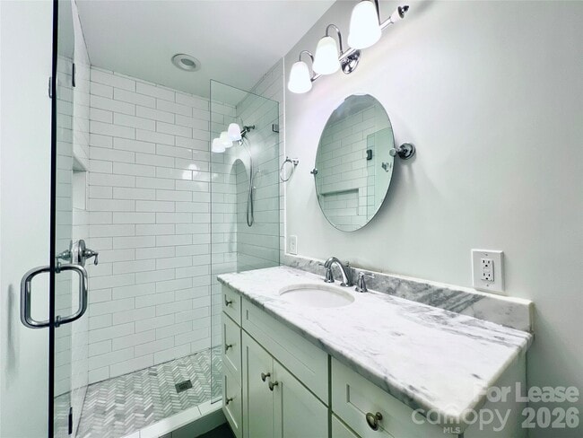Building Photo - 6414 Greencove Dr