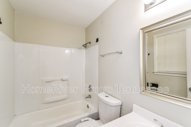Building Photo - 3325 Ridge Top Cove